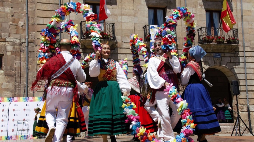 ASOCIACIÓN CULTURAL GRUPO DE DANZAS SAN SEBASTIAN DE REINOSA