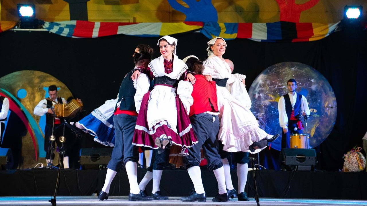 ASSOCIAZIONE FOLKLORICA NORBENSIS